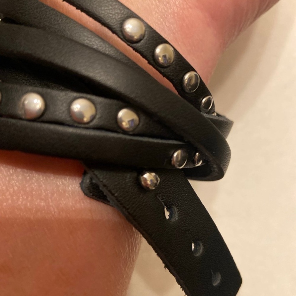 - HD Snap Button Wrap Bracelet - Picture 12 of 12
